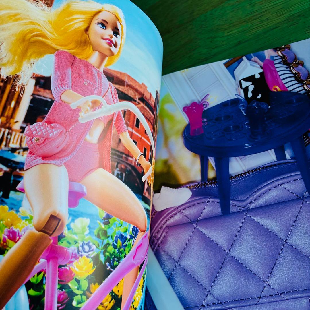 洋書　BUFFALO PINK