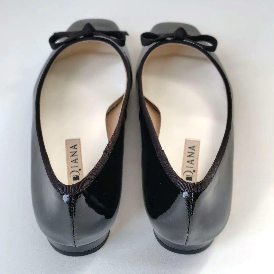 【三奈】未使用級✨️ダイアナ　バレエシューズ　エナメル　リボン　24cm