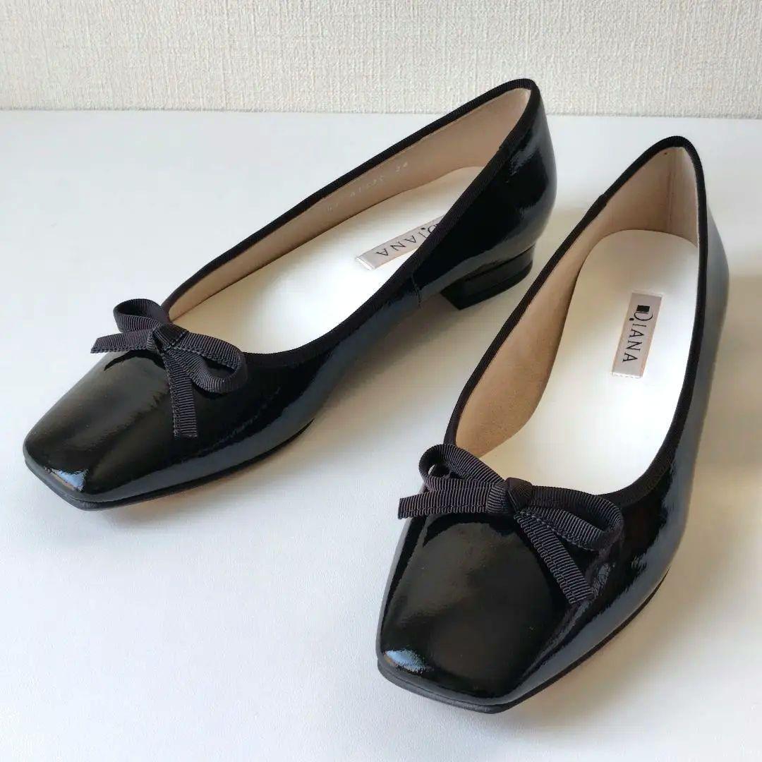 【三奈】未使用級✨️ダイアナ　バレエシューズ　エナメル　リボン　24cm