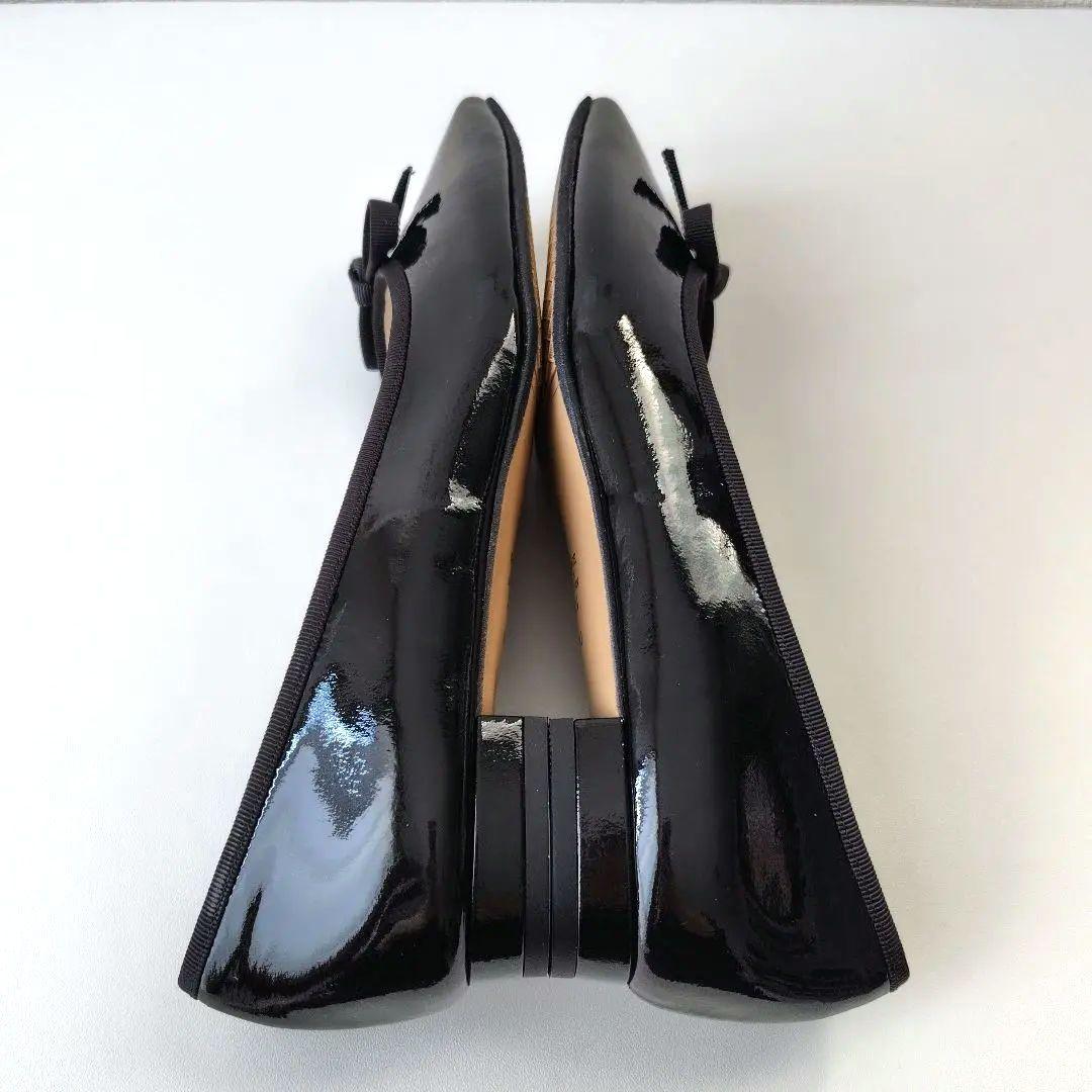 【三奈】未使用級✨️ダイアナ　バレエシューズ　エナメル　リボン　24cm