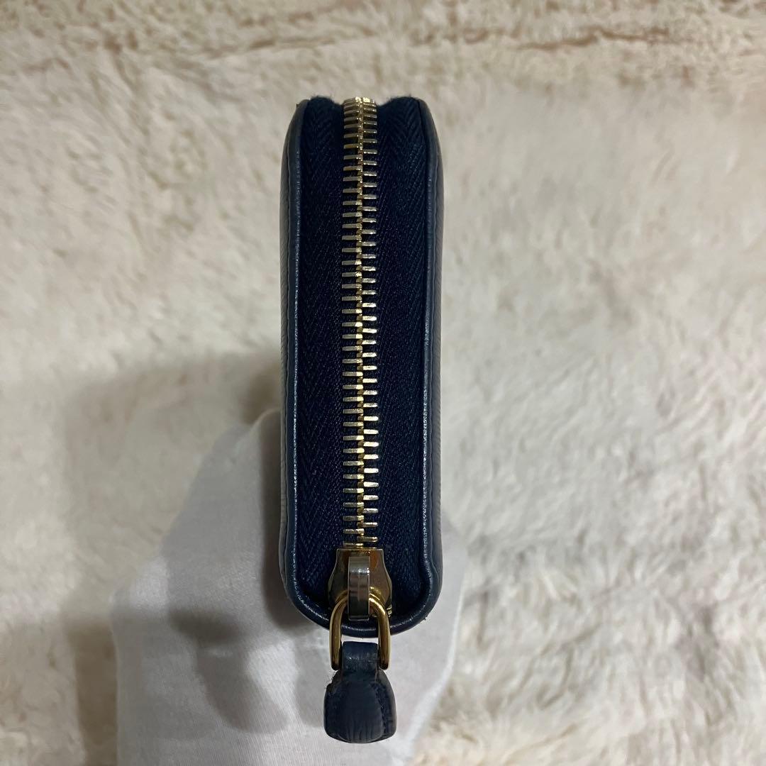✨美品✨ PRADA 長財布 ラウンドファスナー サフィアーノレザー ネイビー