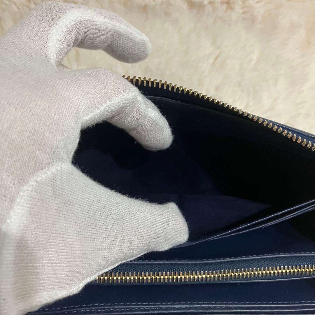 ✨美品✨ PRADA 長財布 ラウンドファスナー サフィアーノレザー ネイビー