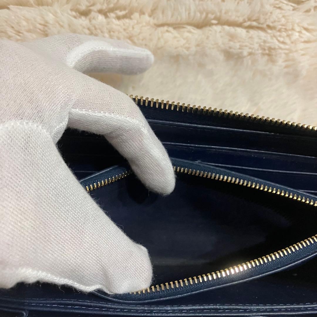 ✨美品✨ PRADA 長財布 ラウンドファスナー サフィアーノレザー ネイビー
