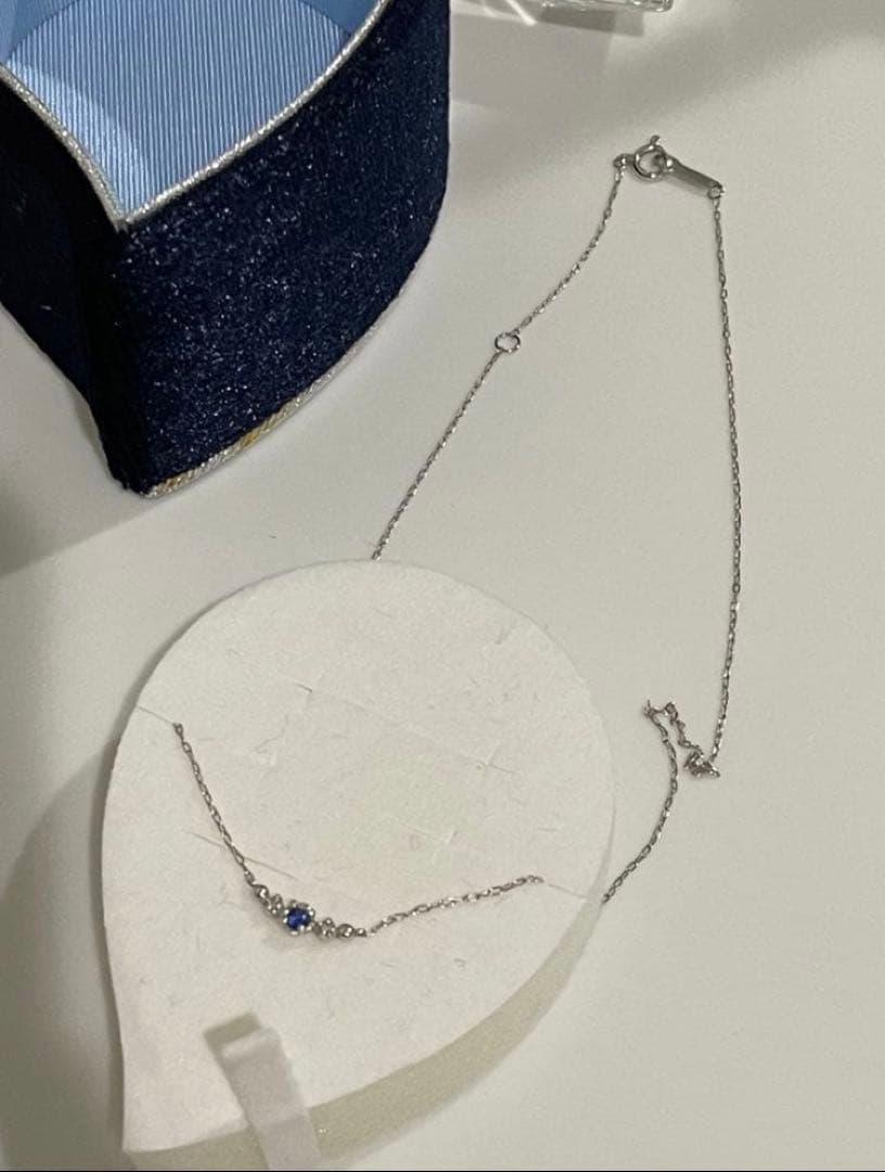 4°C K18 ホワイトゴールドネックレス　ケース入り