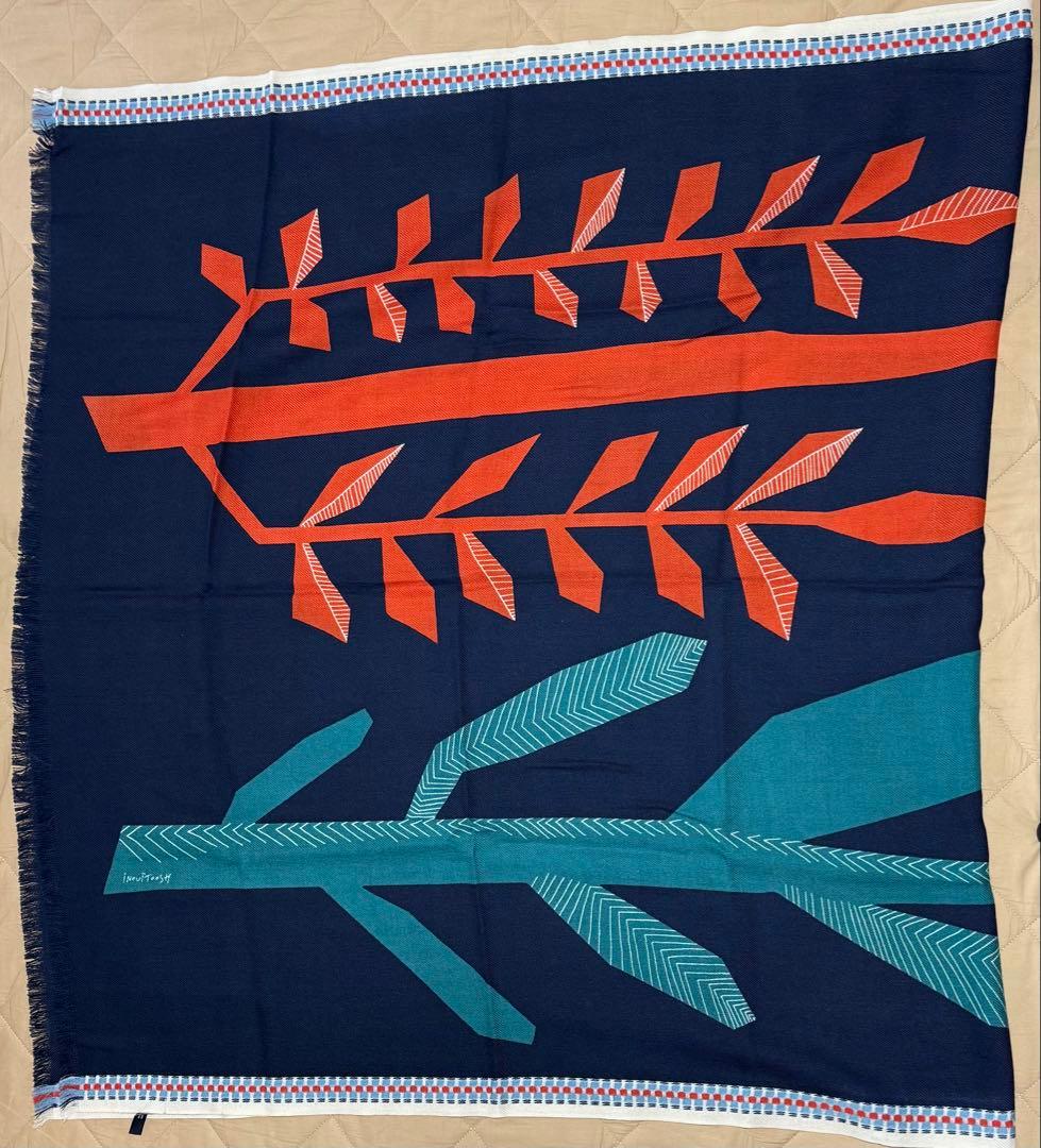 【新品】イヌイの花柄ウールストール