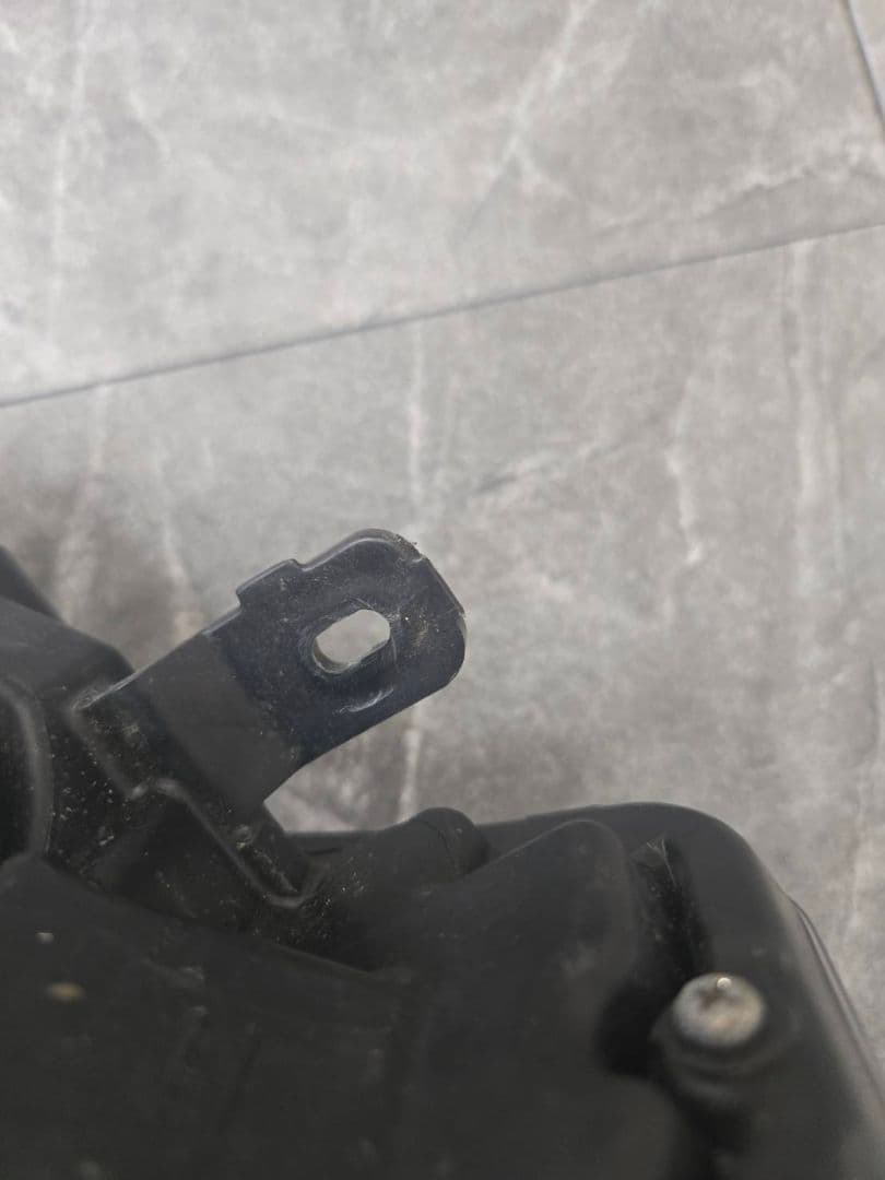 B44A　日産　ルークス　ハイウェイスター　ヘッドライト