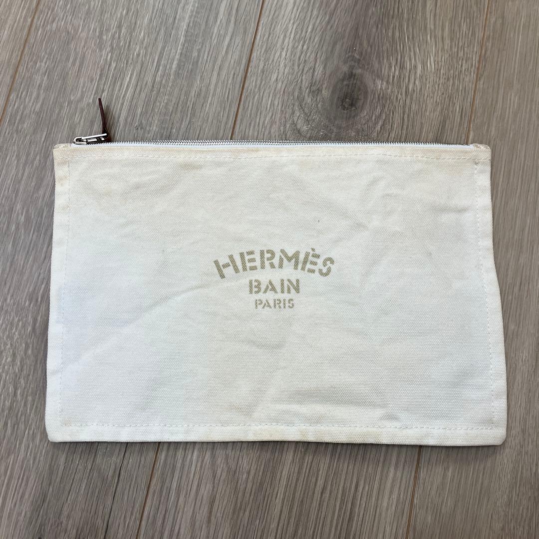 HERMES Bain ホワイトクラッチバッグ