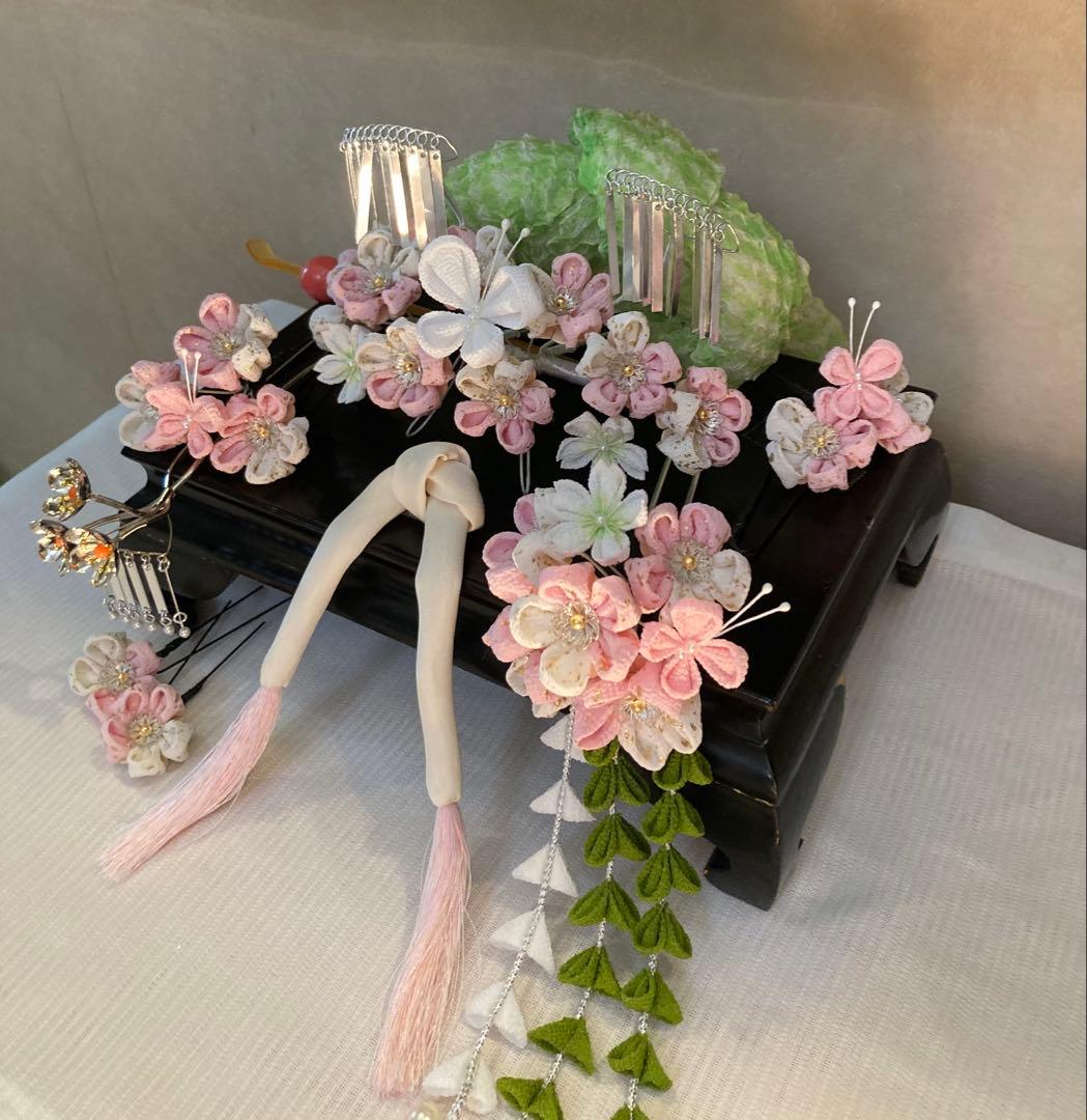 専用　七五三　梅桜饗宴　蝶々舞う勝山簪　金属簪　玉簪　ひわ鹿の子　白緑藤下がり
