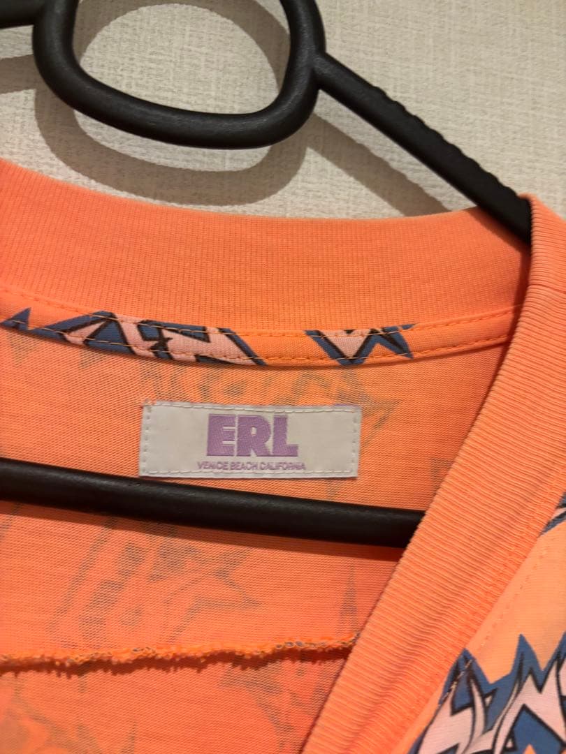 ERL オレンジ グラフィック長袖カットソー