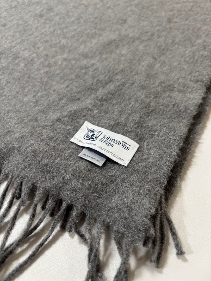 【かげやんさん専用】Johnstons of Elgin中判カシミヤマフラー