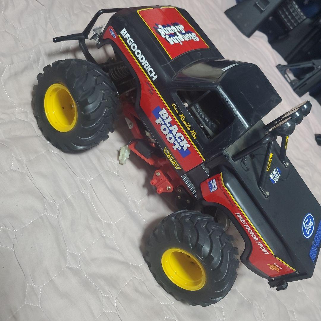 【ジャンク品】　ラジコンカー　タミヤ　ブラックフット　1/10