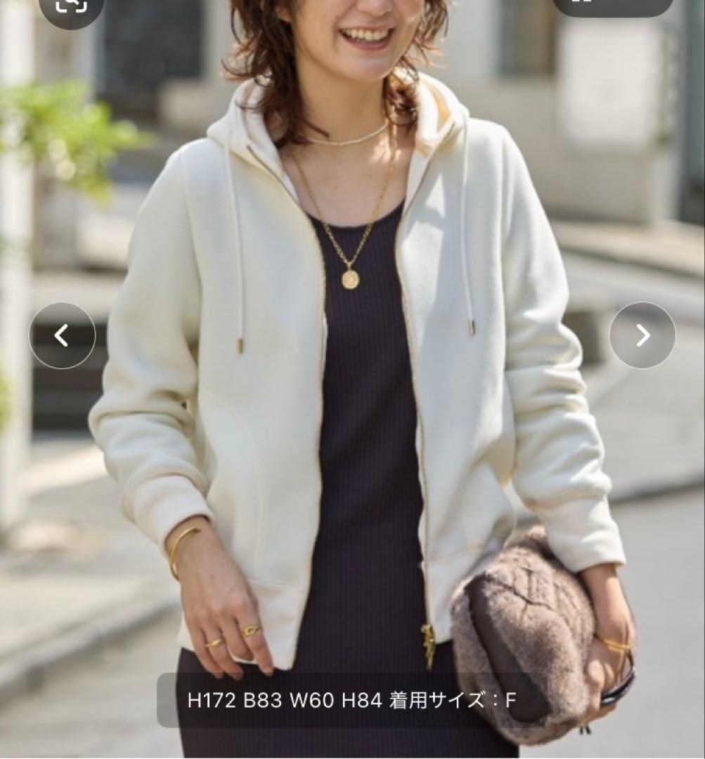 スポンジダンボールZIPパーカーカットソー