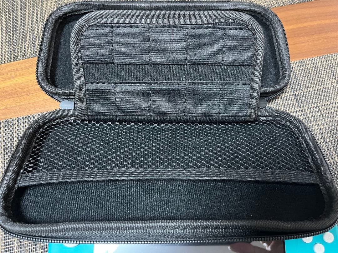 Nintendo Switch Lite ターコイズ ケース 充電器付