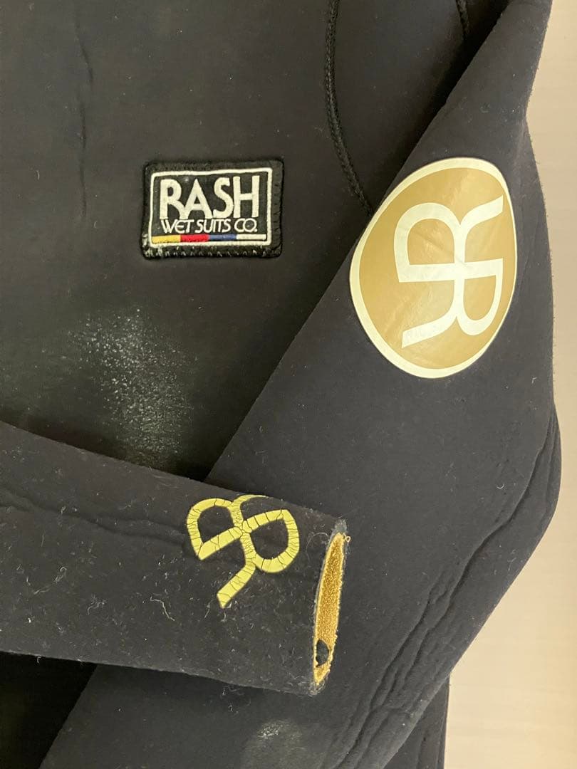 RASH フルスーツ　ブラックエディション