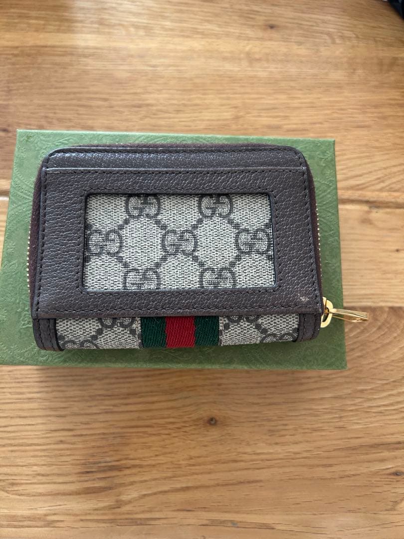 1月限定GUCCI ケース