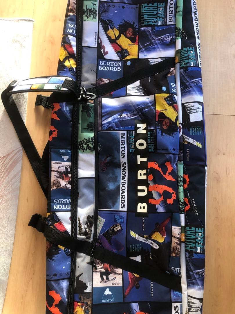 美品　Burton ウィーリー ギグバッグ ボードバッグ　166