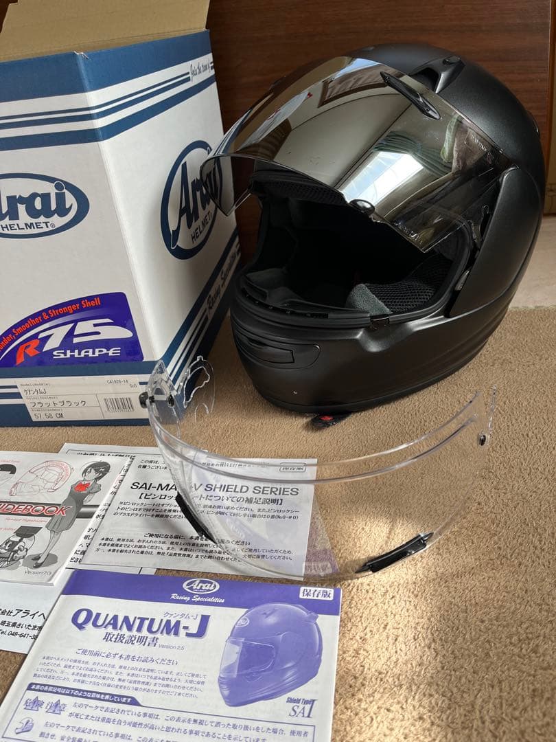 Arai クァンタム-Jフルフェイスヘルメット マットブラック