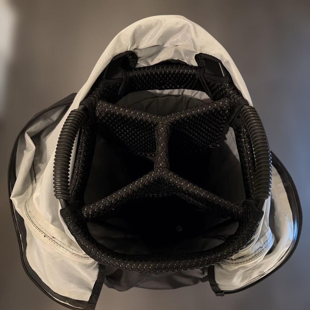 ポルシェ　ゴルフバッグ