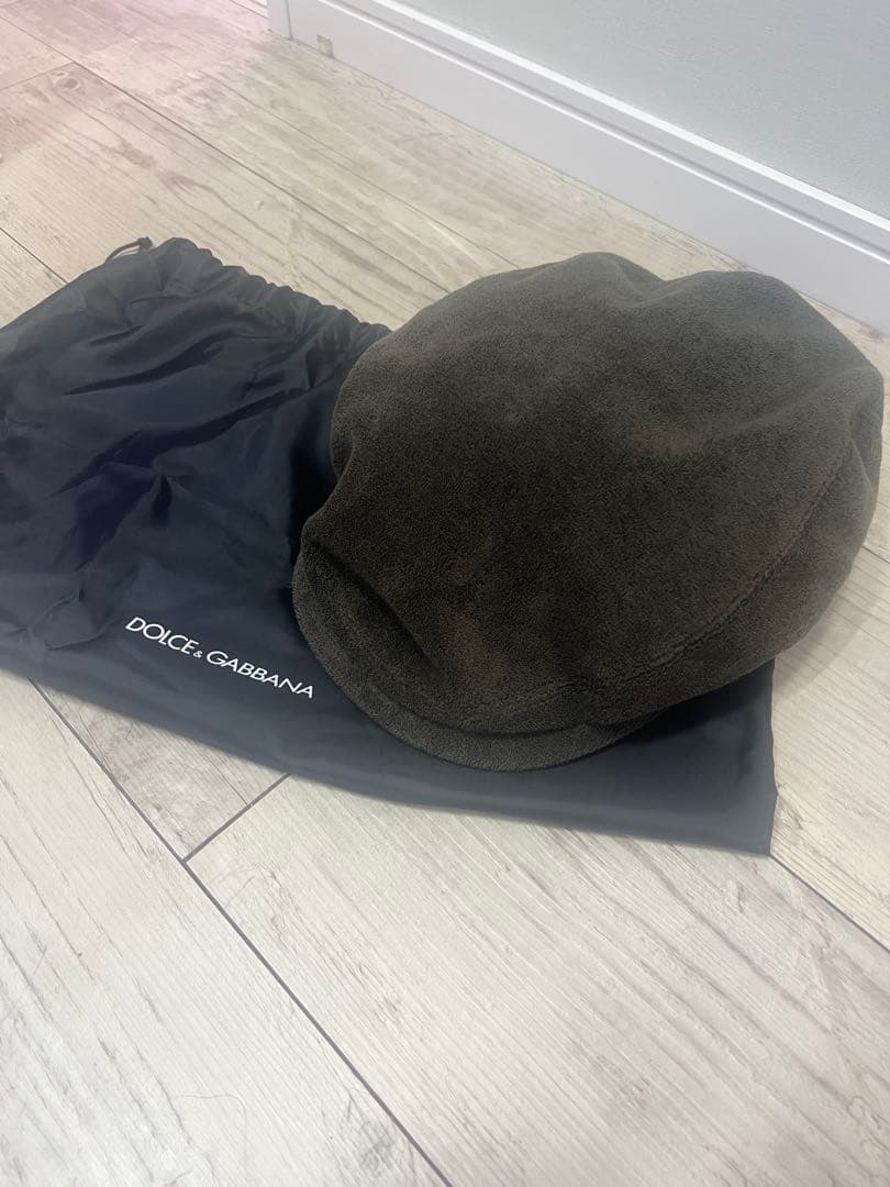 DOLCE & GABBANA カーキ ベレー帽 収納袋付き 2回使用しました