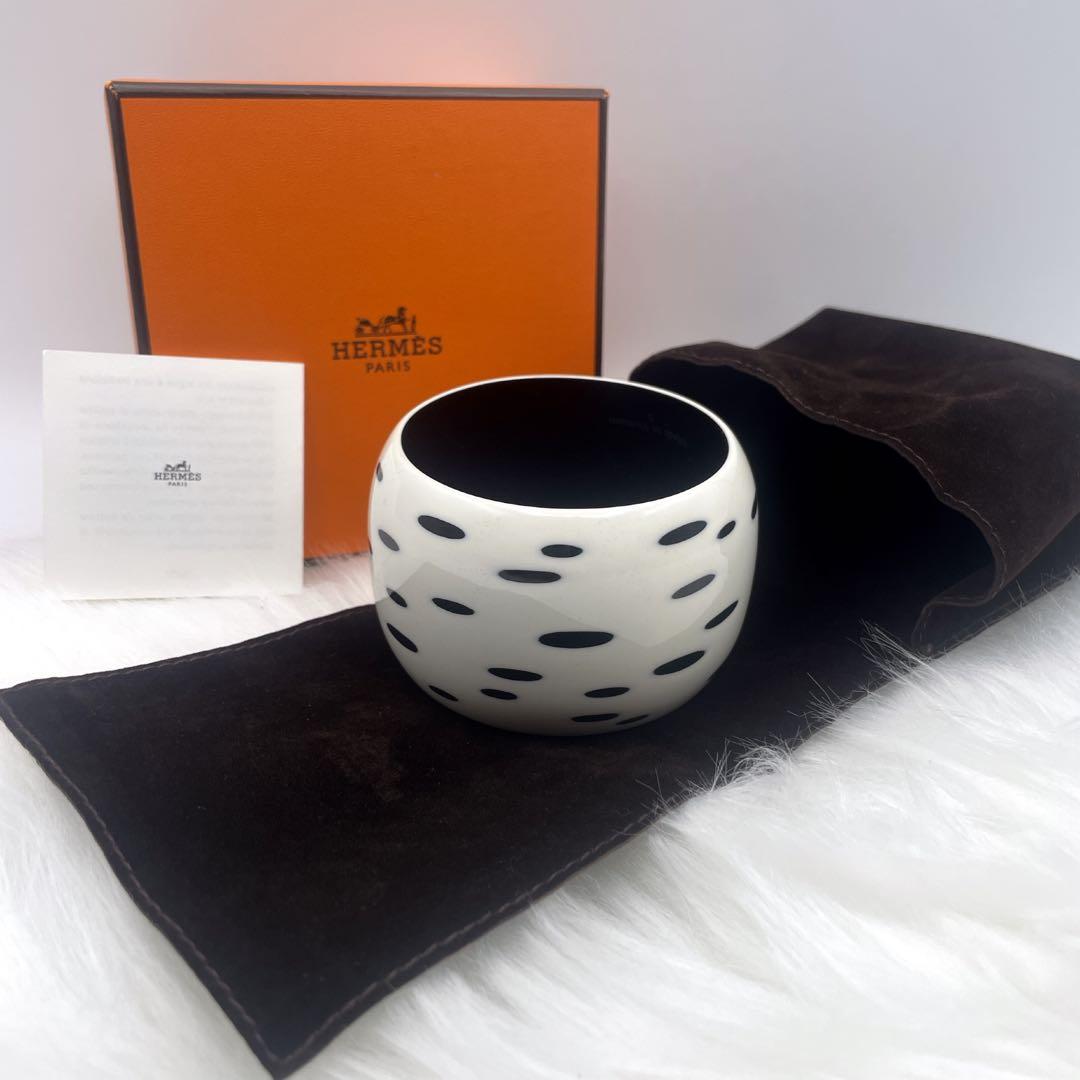 【美品】　HERMES　エルメス　ラッカーウッド　バングル　ホワイト×ブラック