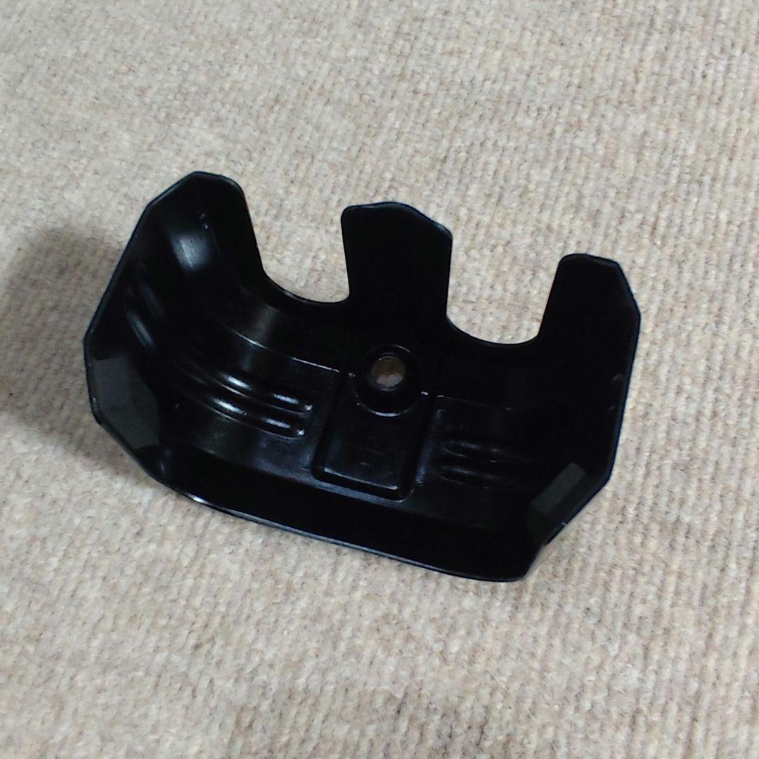 【廃盤品】ハーレーダビットソン純正　M8ソフテイル用　イグニッションコイルカバー