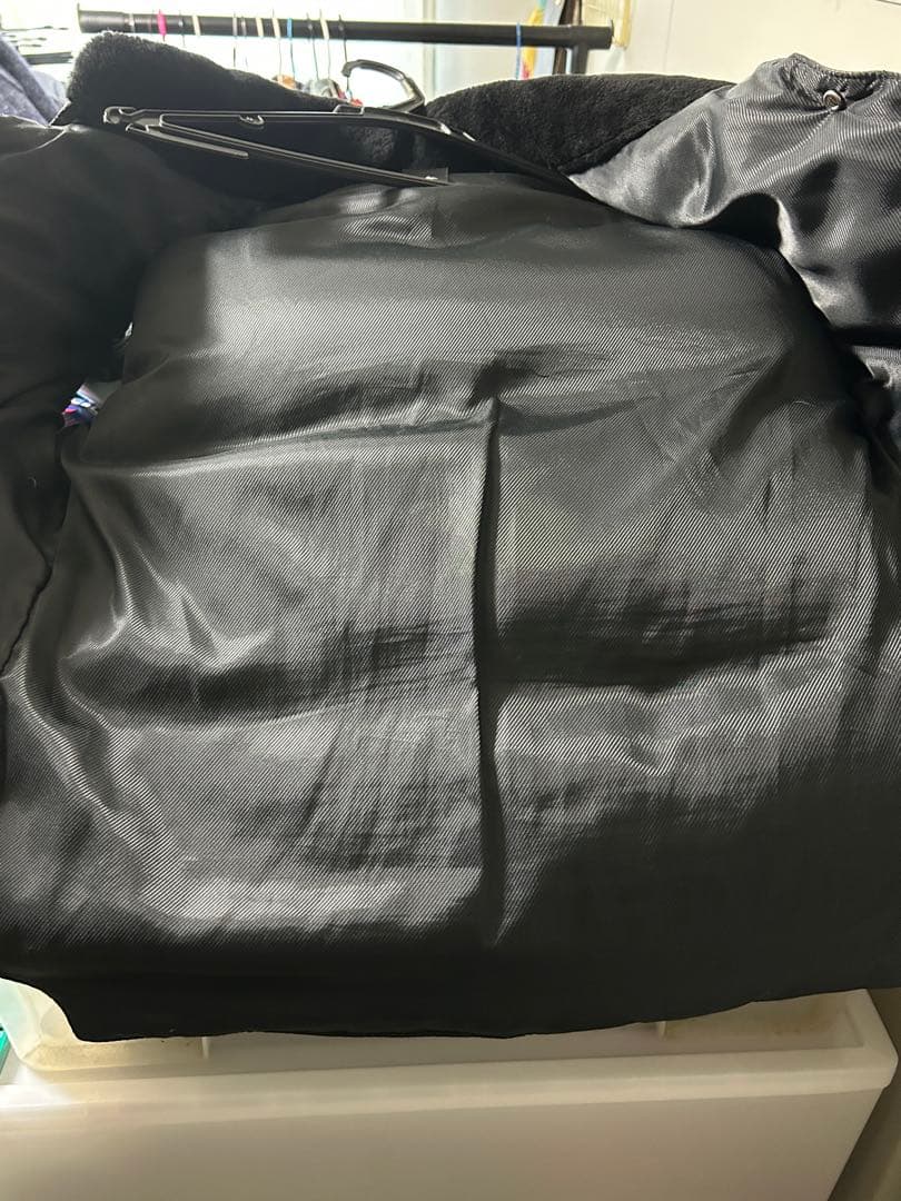 ラムレザー ダウンベスト 黒