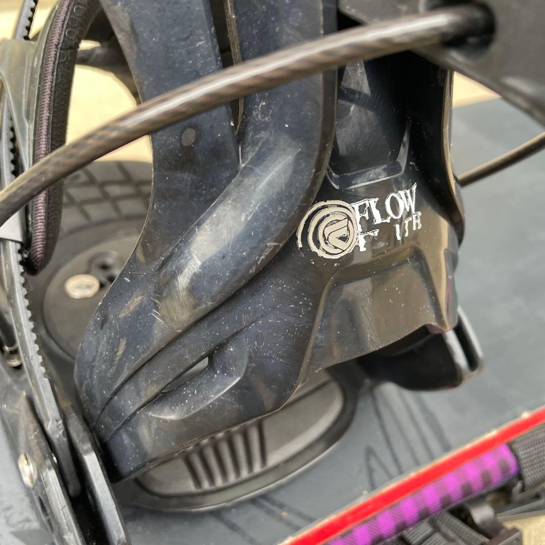 FLOW スノーボード ビンディング、ボードカバー付き