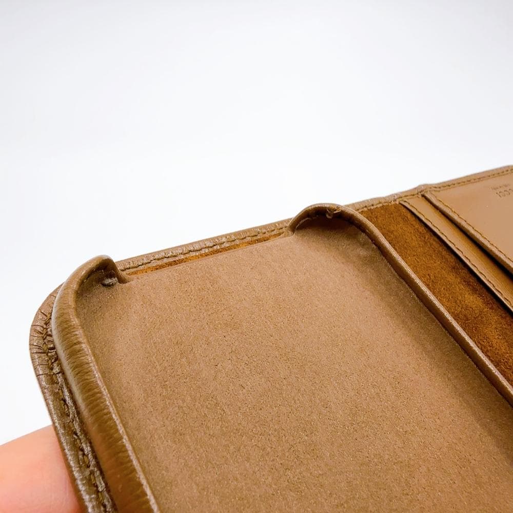 ◇グッチ◇レザー/GGスプリーム/iPhone15/スマホケース/760184