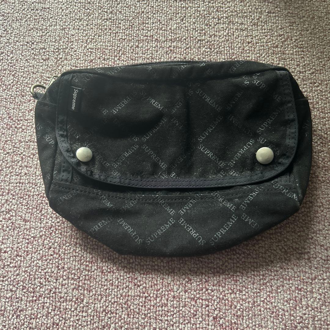 supreme×Gucci monogram柄　ポーチ