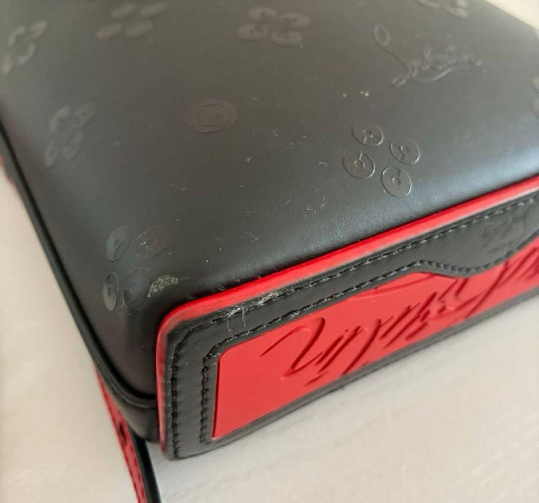 【クリスチャンルブタン】ショルダーバッグ