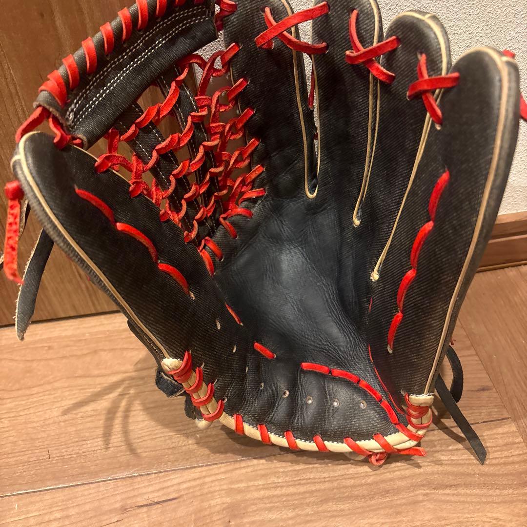 movement II 軟式グローブ 黒/赤