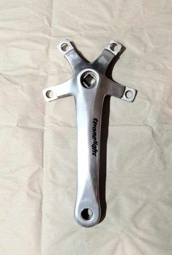 ストロングライト　クランクセット