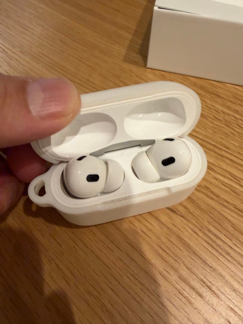 値下げ❗️超美品⚫︎airpods pro2⚫︎ typeC充電⚫︎箱イヤパット付き