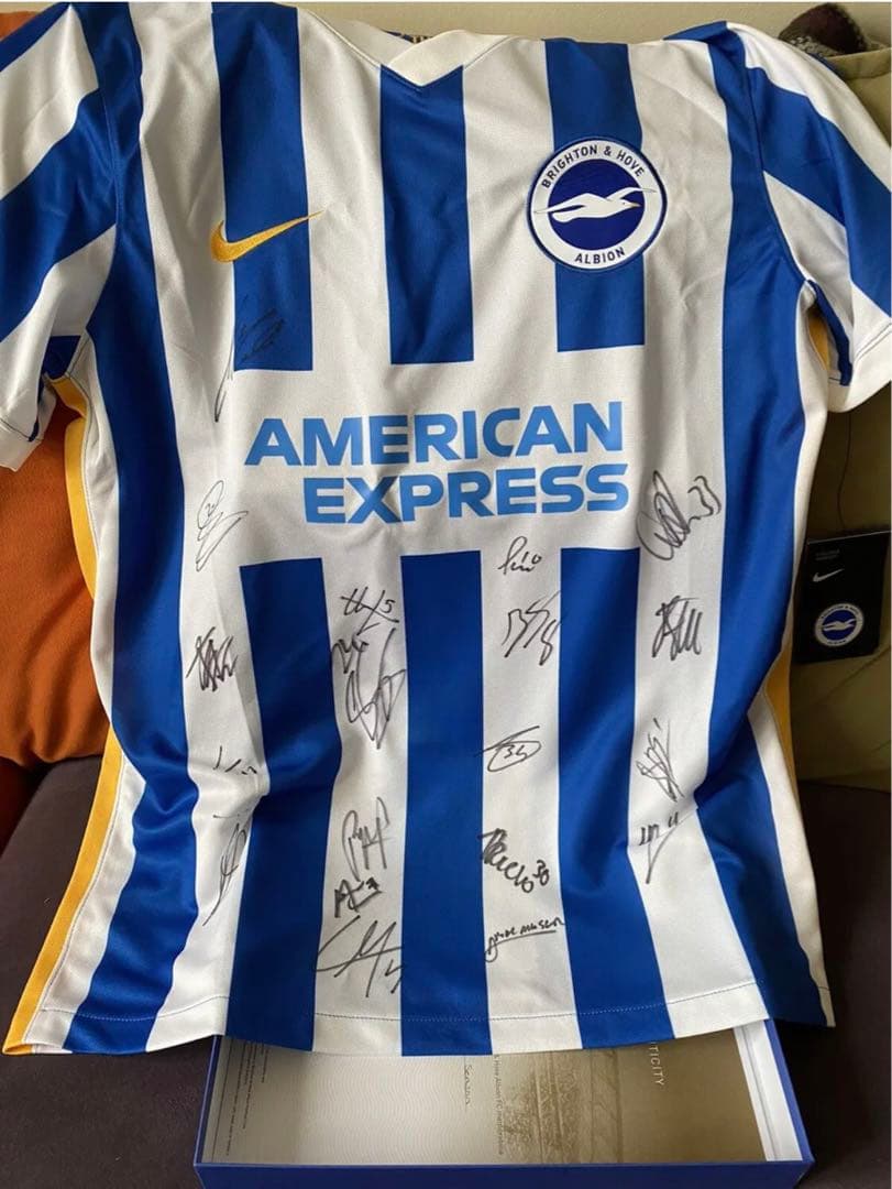 ウェア Brighton & Hove Albion FC football shirt