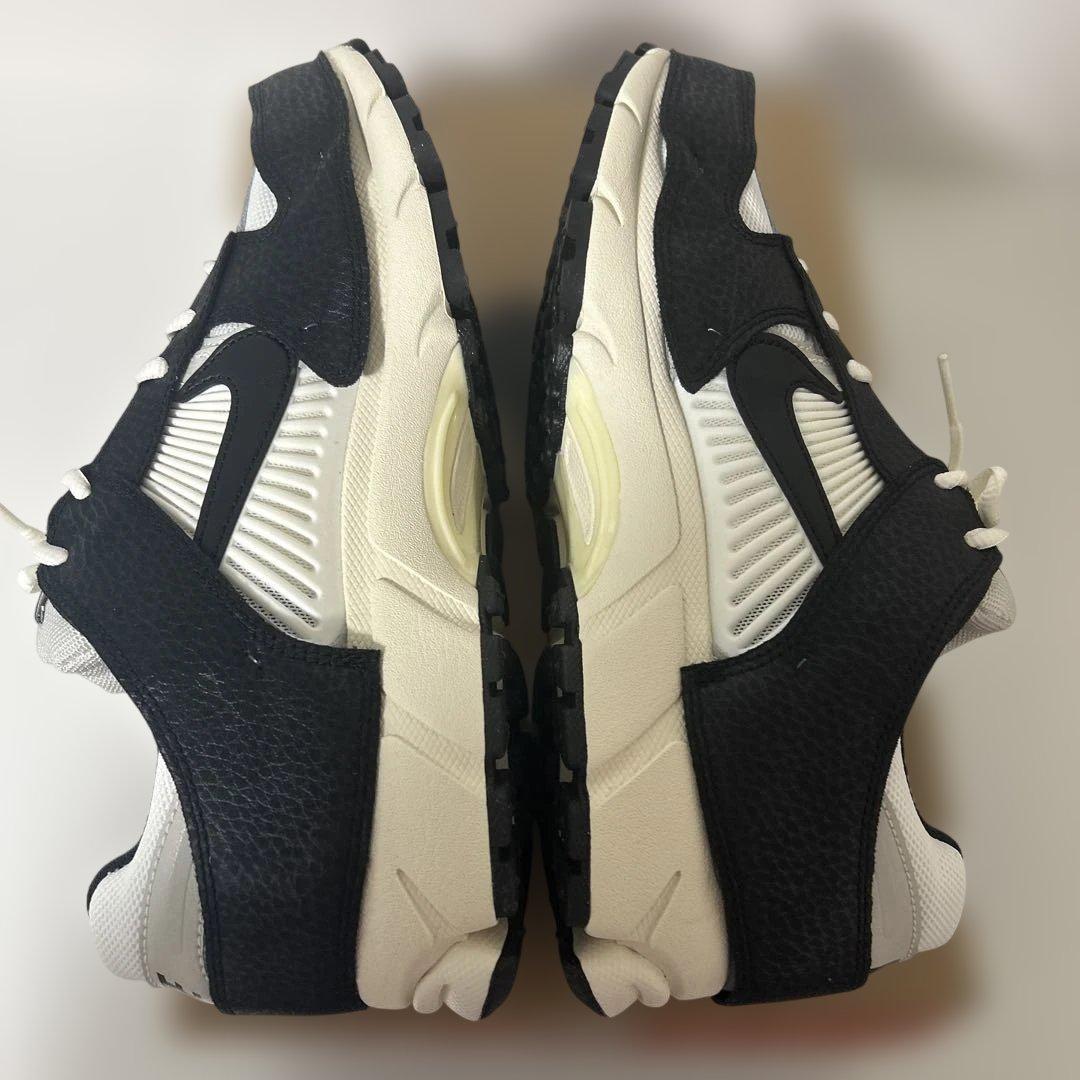 【新品未使用】Nike ZOOM VOMERO 5 PRM ブラック/ホワイト