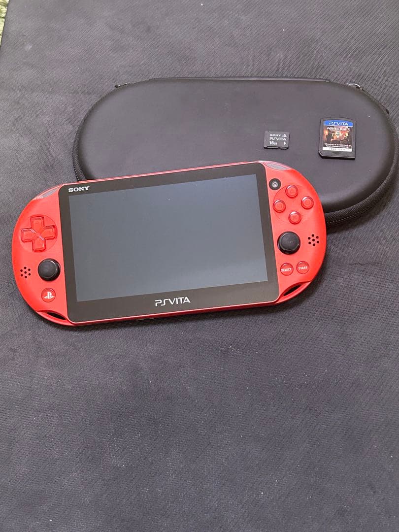 PlayStationVita ケース、メモリーカード、ソフト付