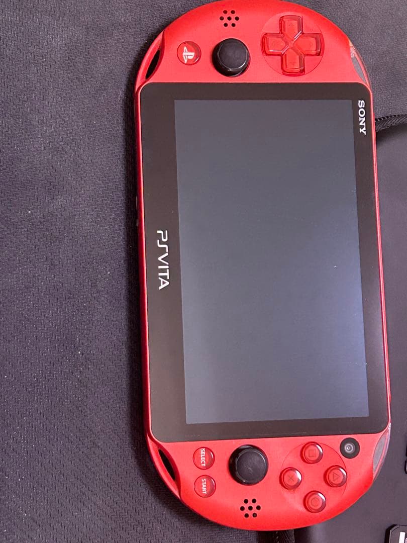 PlayStationVita ケース、メモリーカード、ソフト付
