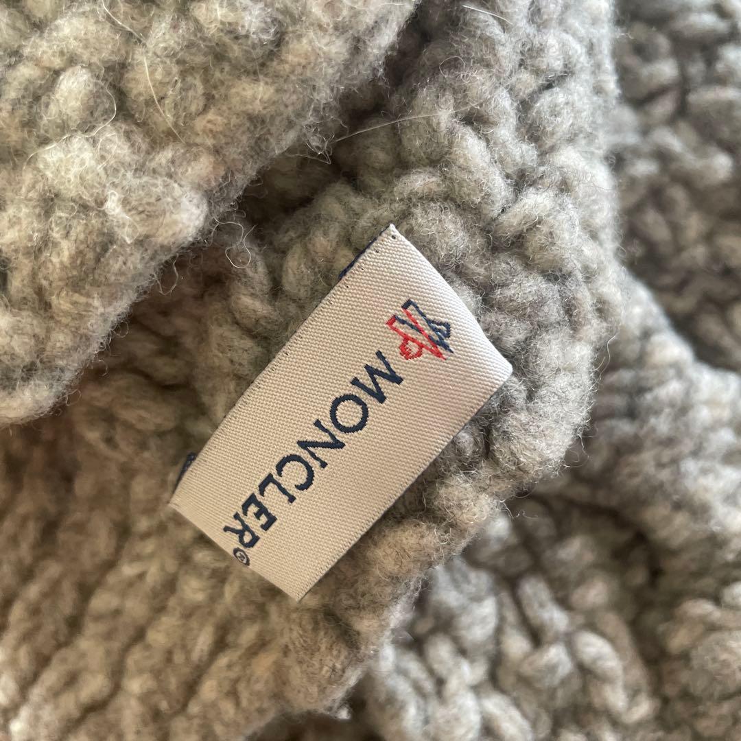 MONCLER ケーブル編み ニットマフラー グレー