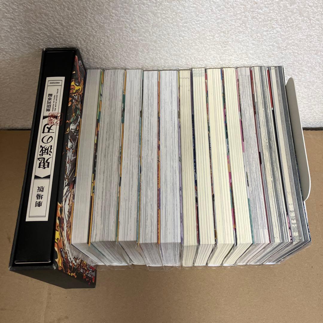 鬼滅の刃　関連本12冊+DVD+全冊新品ブックカバー付