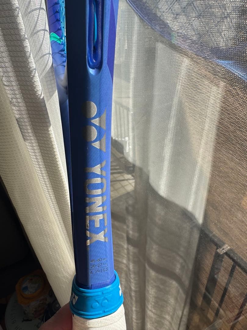 YONEX EZONE100（2025）+ ポリツアーストライク POWER