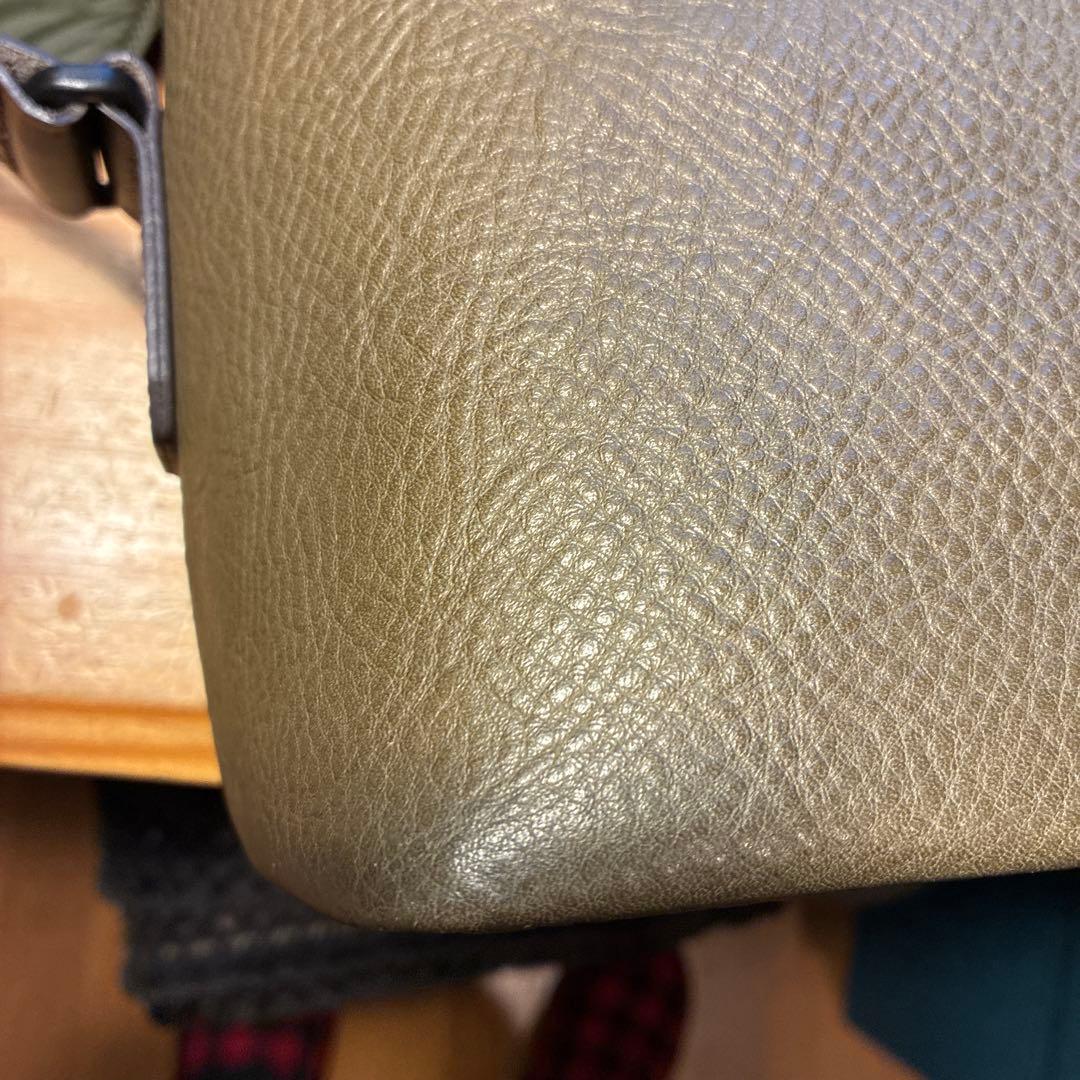 土屋鞄　ザ・シーンズ カメラバッグ