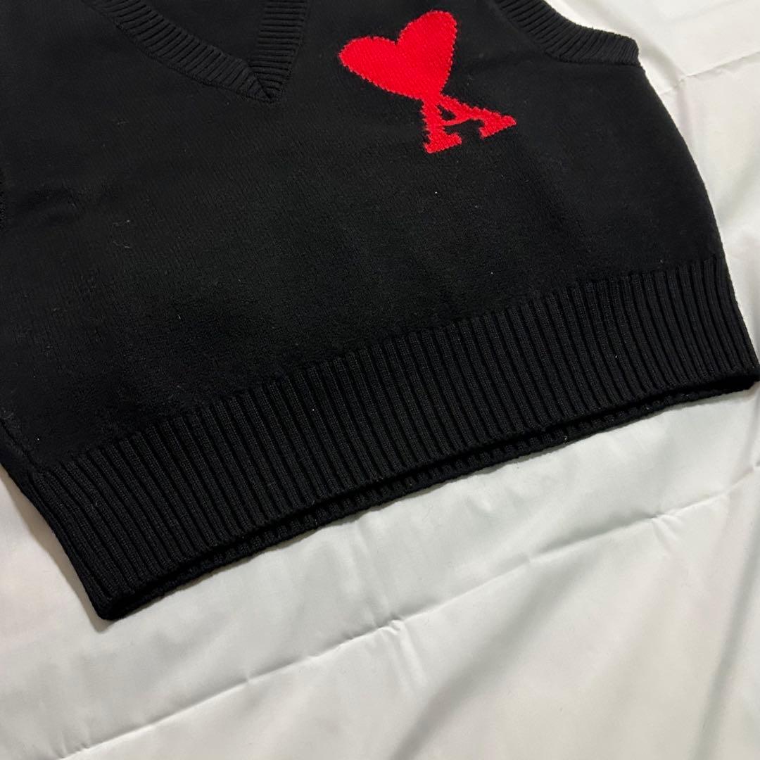 美品☆アミパリ☆ベスト☆ブラック☆男女兼用☆Sサイズ☆ハート☆