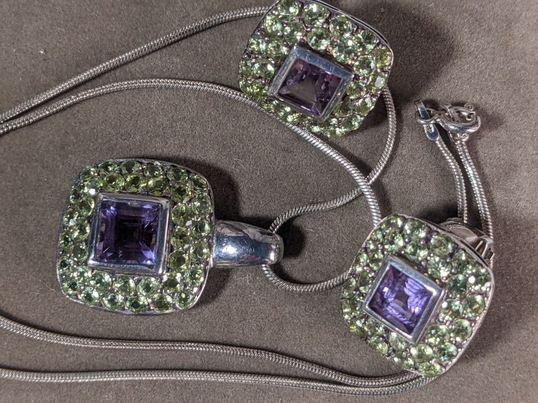 ヴィンテージ　アメジスト　ペリドット　ネックレス　イヤリング