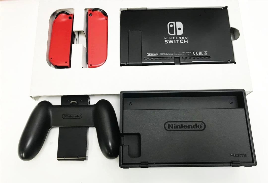 Nintendo Switch 赤/黒 本体 スーパーマリオオデッセイ付き