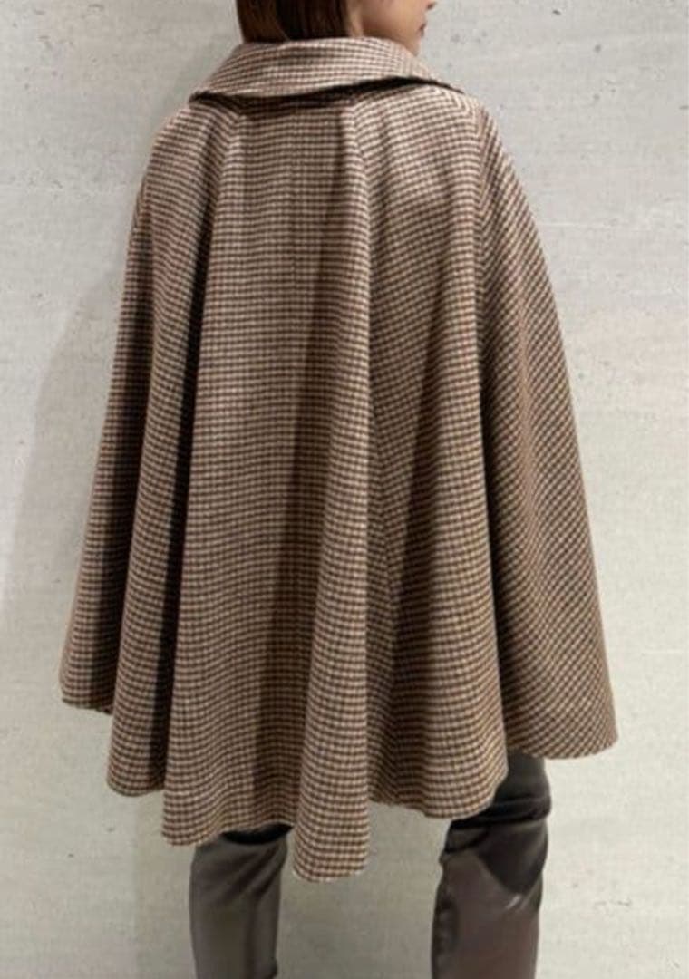 新品値札ありLILY BROWN 2wayポンチョ・ケープコート 千鳥格子