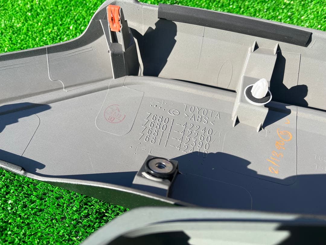 rav4(50系)純正リアガーニッシュ・ドアミラーカバー ラプターライナー塗装