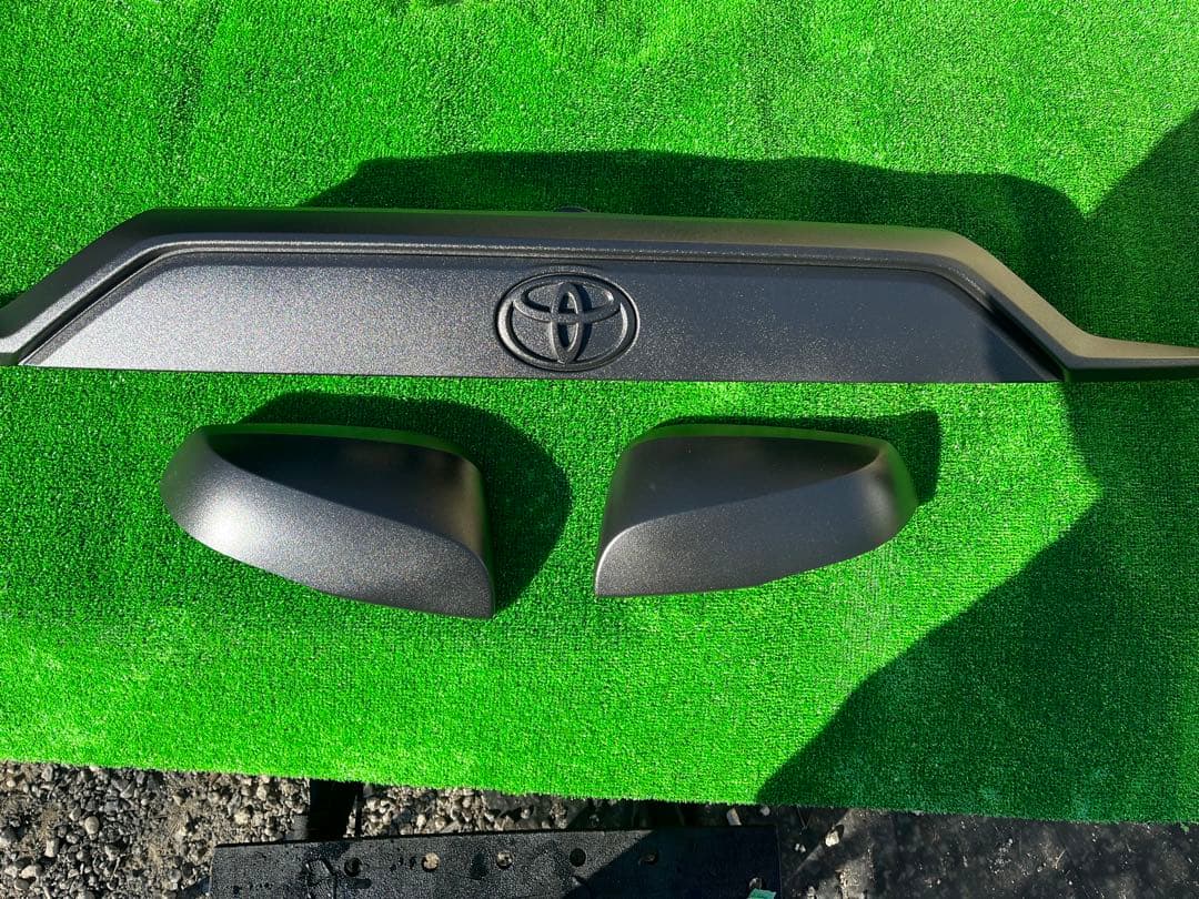 rav4(50系)純正リアガーニッシュ・ドアミラーカバー ラプターライナー塗装