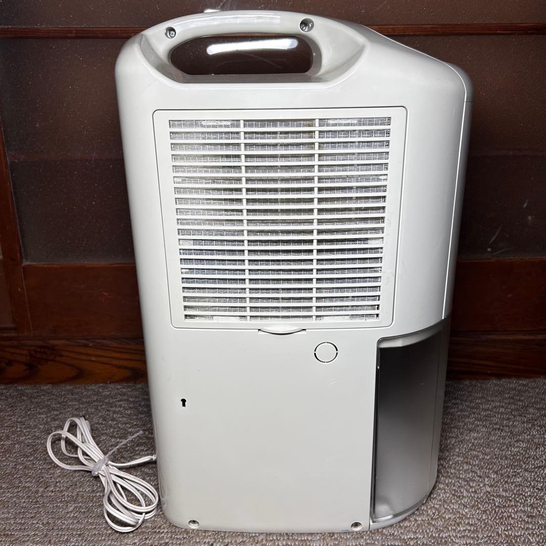 美品 CORONAコロナ 除湿衣類乾燥機 CD-P6315