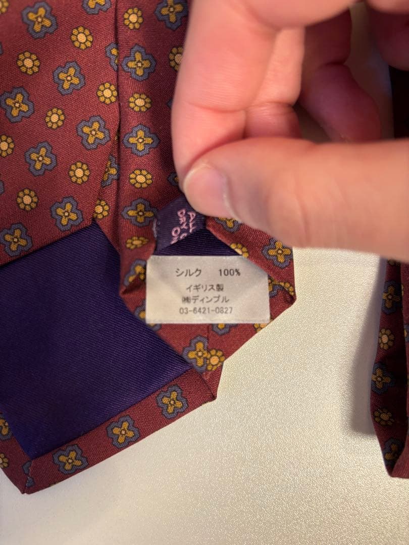 ほぼ新品 Seaward & Stearn 小紋タイ ボルドー