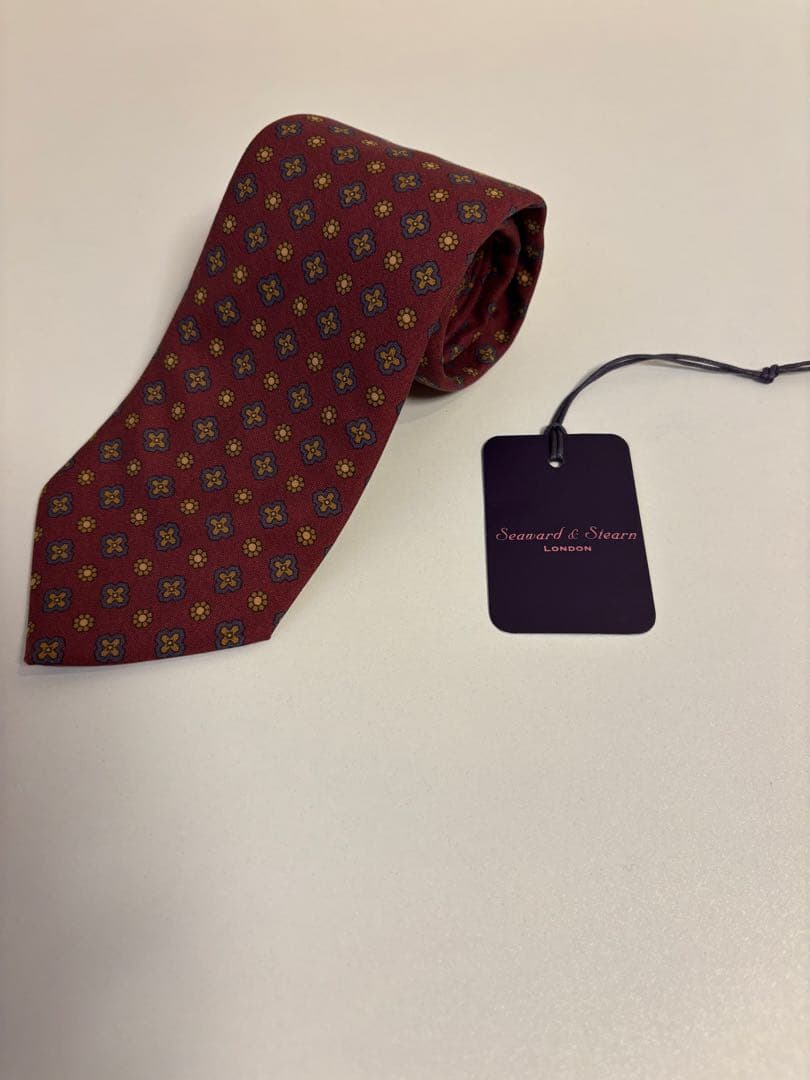 ほぼ新品 Seaward & Stearn 小紋タイ ボルドー